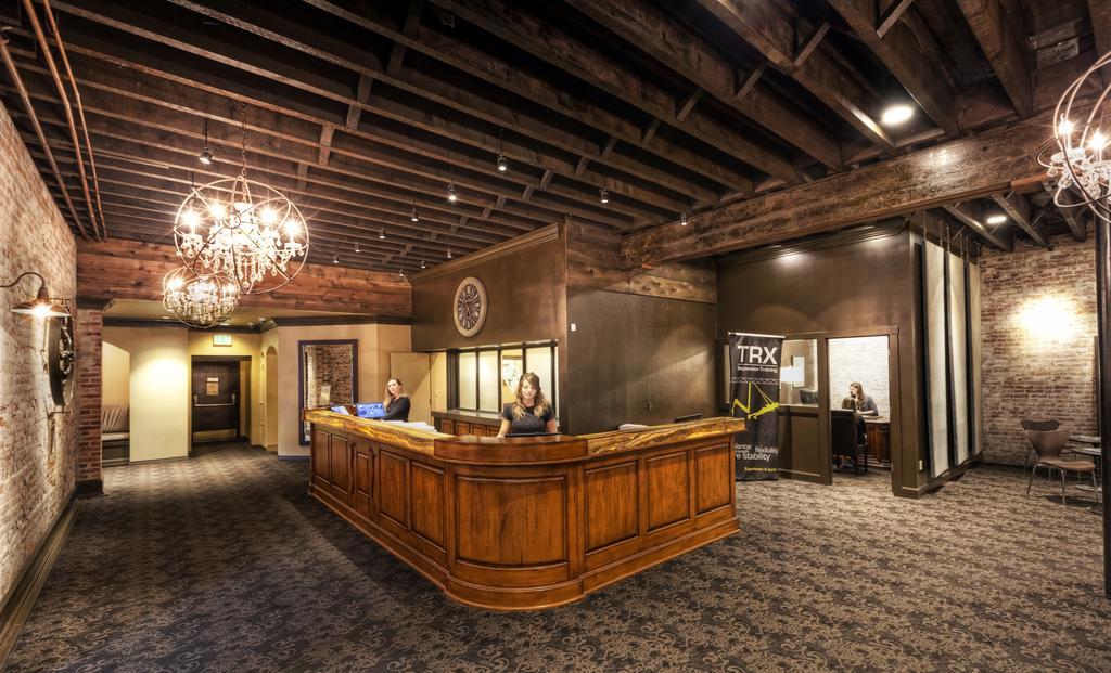 Hotel Ballard Сиатъл Екстериор снимка